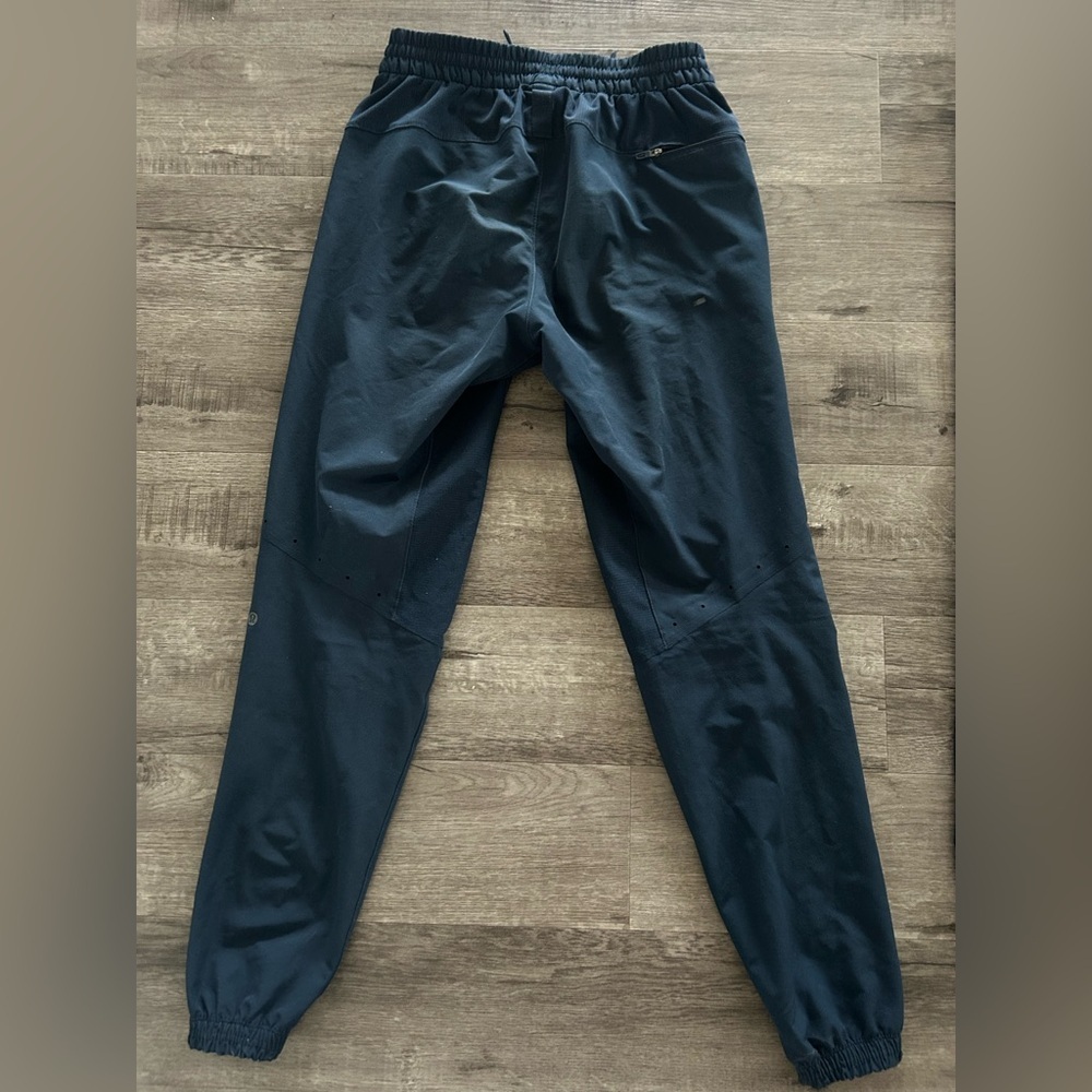 Men’s Lululemon Joggers XS